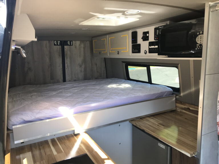 1-C027-A04-939-D-4-CF8-AA71-FBDA70-AC8-AF6-1-105-c